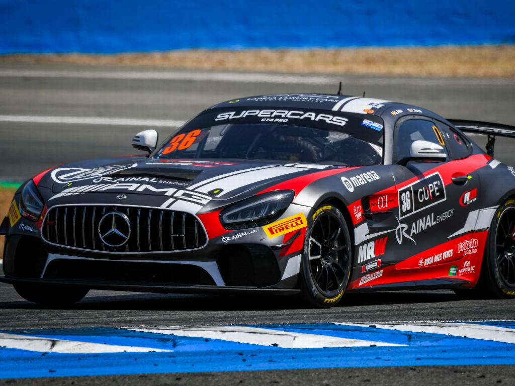 Aso suma valiosos puntos en el arranque del Iberian Supercars en Jerez