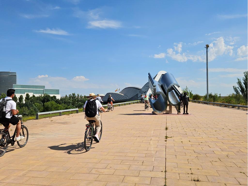 Cycling Waterways, el proyecto europeo que une movilidad sostenible y vías fluviales, visita Mobility City