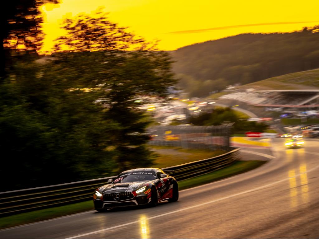 Guillermo Aso sube al podio del Campeonato de Europa de GT4 en Spa