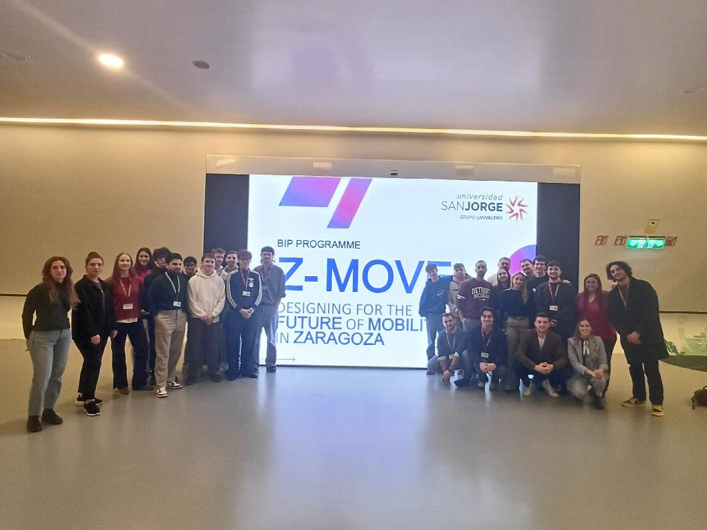 Universitarios de Alemania e Italia visitan Mobility City 